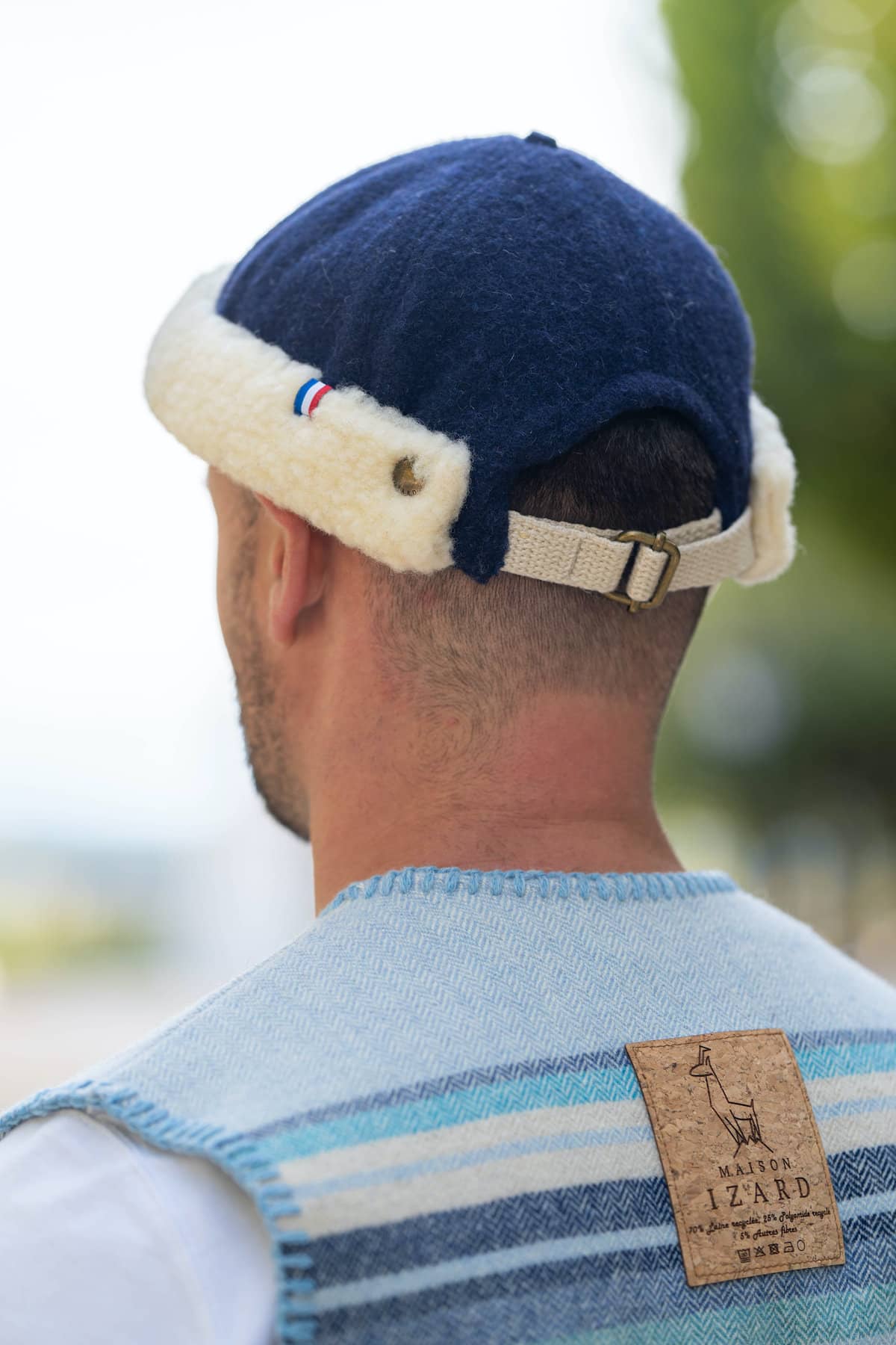 bonnet docker, homme, laine des Pyrénées, bleu marine, toison, made in France, maison Izard