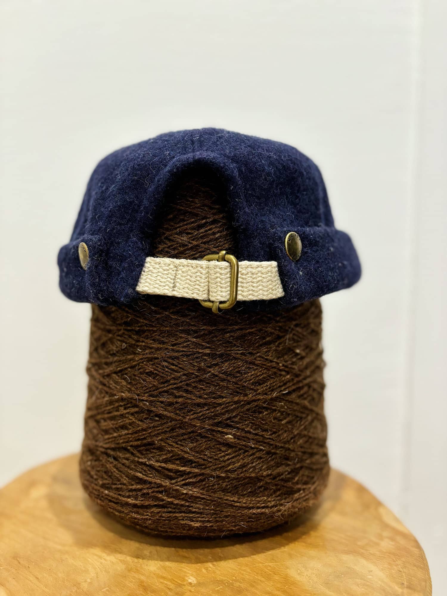 Bonnet docker, homme, laine des Pyrénées, bleu marine, made in France, maison Izard