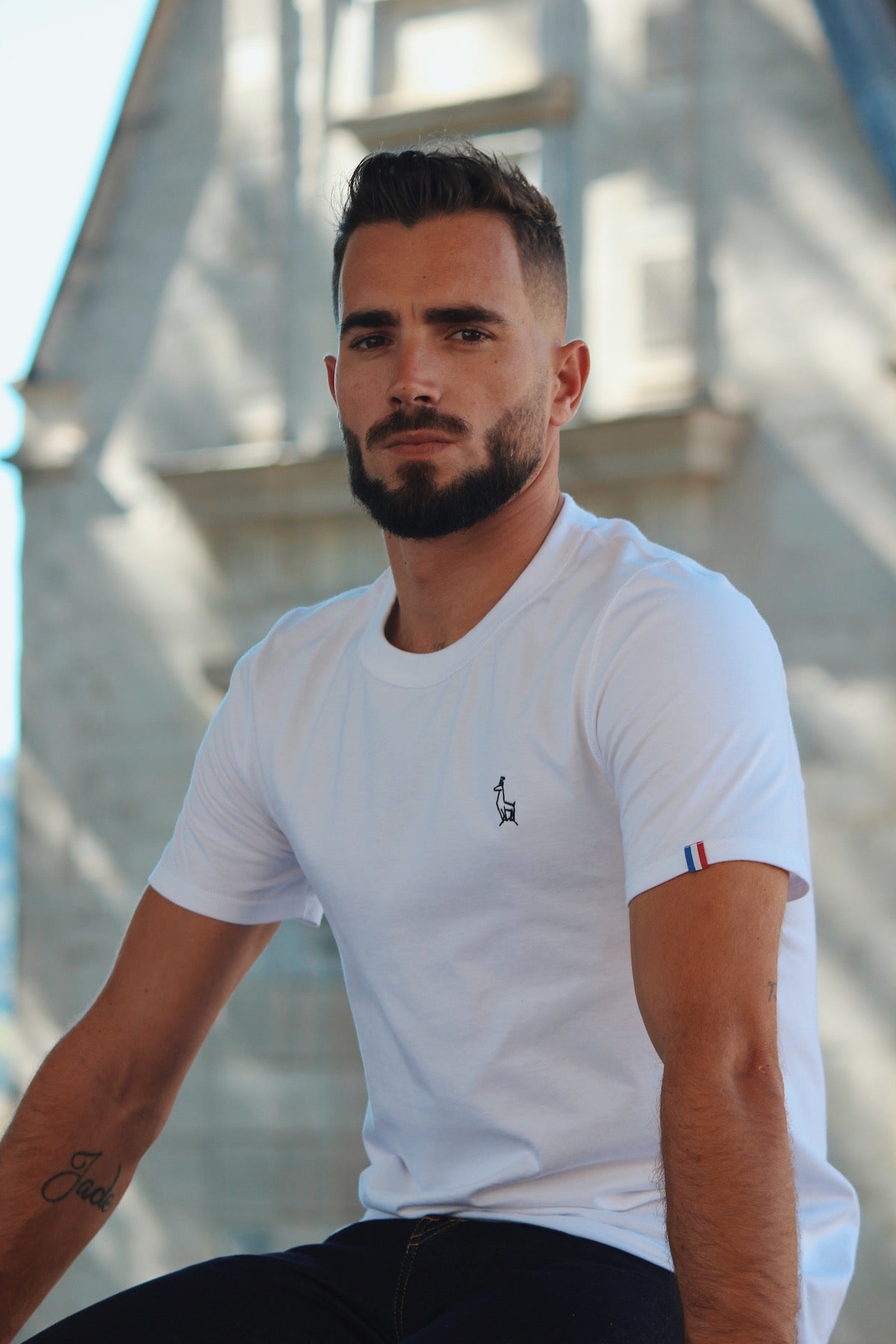 men organic cotton t-shirt, white, straight cut, isard embroidery, made in France, Pyrénées, maison izard